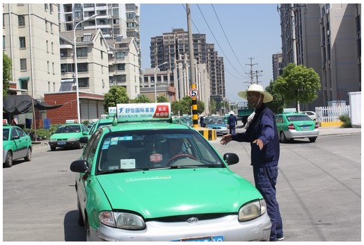 安慶港華有效應(yīng)對(duì)--加氣未出現(xiàn)排長隊(duì)現(xiàn)象